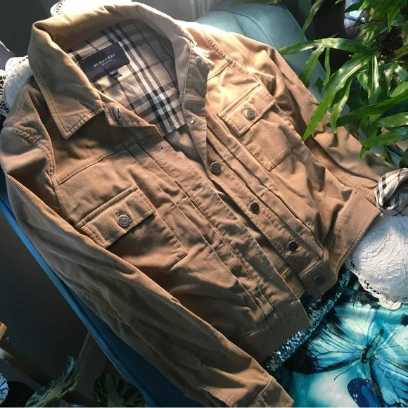 Burberry jacket - Picture 3 of 6